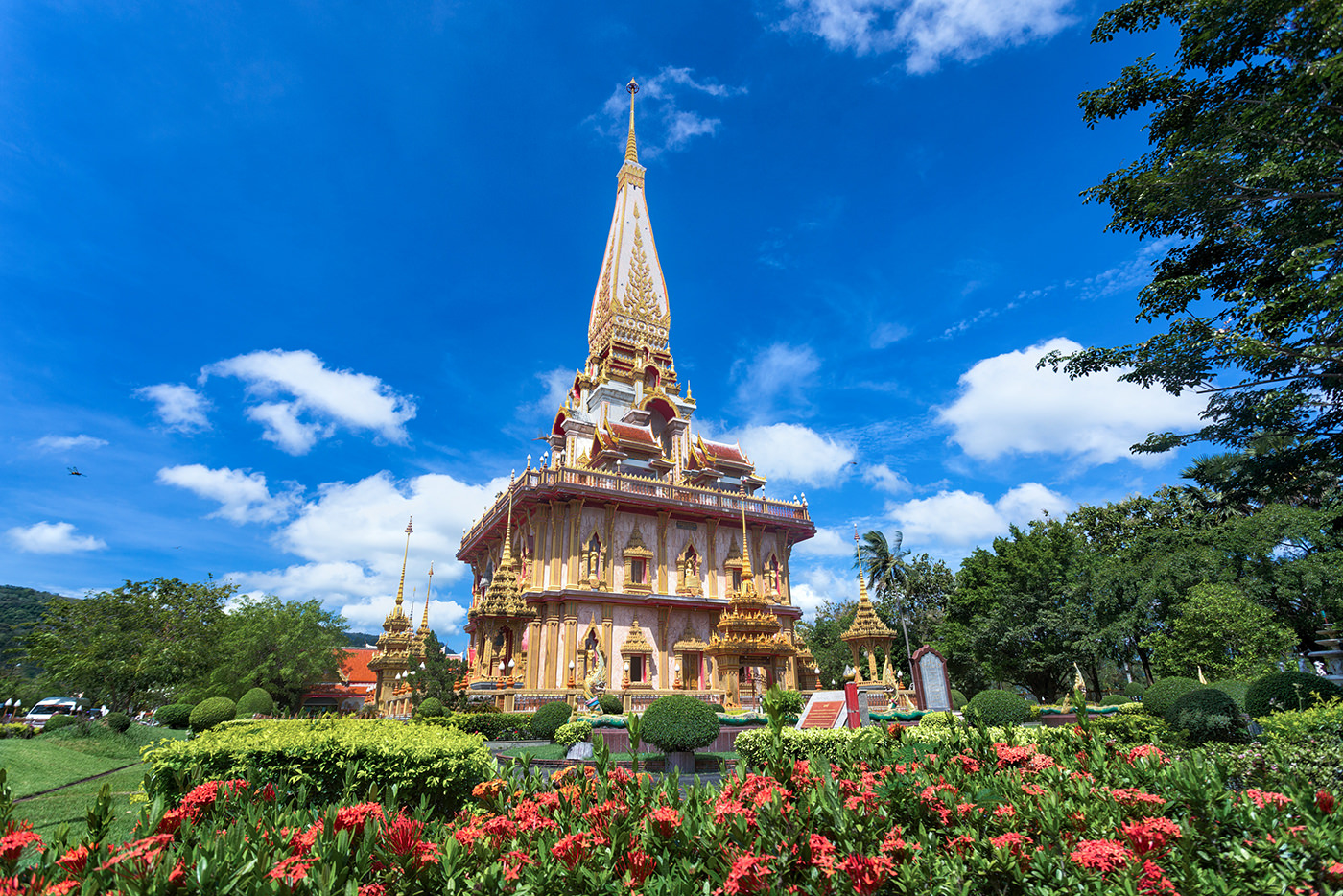 Thai Temples Photos